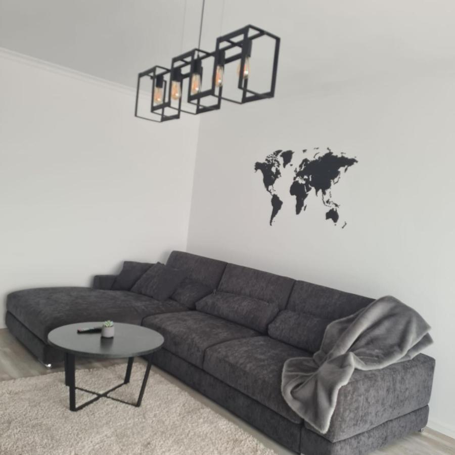 Panoramic Apartment Braşov Buitenkant foto